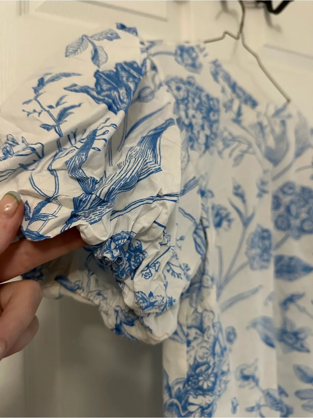 Olivia James | Blue Floral Puff-Sleeve Women’s Top - Picture 2 of 7